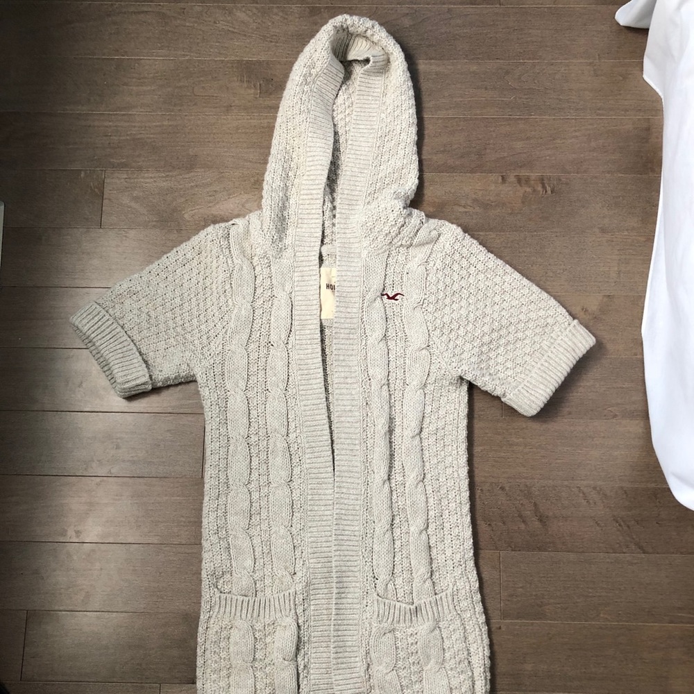 (NWOT) Cute Short Sleeve Long Knit Cardigan
